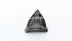 Кронштейн компрессора кондиционера Opel Mokka