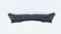 Кожух замка багажника Toyota Camry