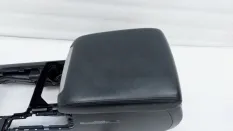 Центральная консоль Toyota Land Cruiser