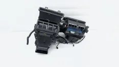 Корпус отопителя Geely Tugella