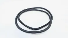 Уплотнитель проема двери Geely Tugella