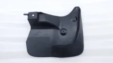 Брызговик Toyota Land Cruiser