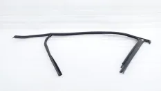 Уплотнитель стекла двери Volkswagen Tiguan