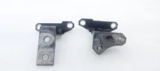 Петля двери Infiniti QX56