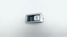 Кнопка открывания багажника Hongqi H5