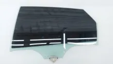 Стекло двери Kia K5