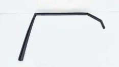 Уплотнитель стекла двери Hyundai i40