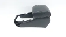 Консоль Infiniti QX80