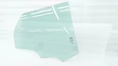 Стекло двери Land Rover Discovery sport