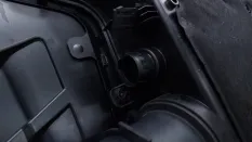 Корпус воздушного фильтра Volkswagen Touareg