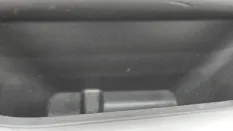 Обшивка двери Land Rover Discovery sport