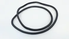 Уплотнитель проема двери Volkswagen Touareg