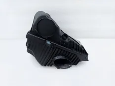 Корпус воздушного фильтра Volkswagen Touareg