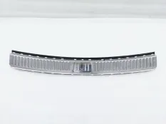 Кожух замка багажника Volkswagen Touareg
