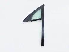 Форточка двери Volkswagen Touareg