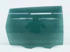 Стекло двери Volkswagen Touareg