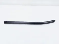 Уплотнитель стекла двери Haval H3