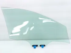 Стекло двери Nissan Murano