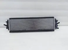 Радиатор системы охлаждения LiXiang L7