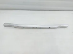 Усилитель бампера LiXiang L7