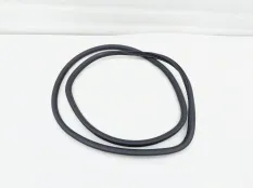 Уплотнитель проема двери Volkswagen Touareg