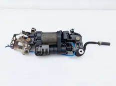 Компрессор пневмоподвески Volkswagen Touareg