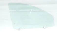 Стекло двери Mitsubishi Pajero Sport