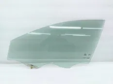 Стекло двери Kia Ceed