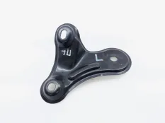 Кронштейн подрамника Kia Ceed