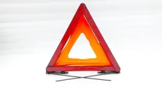 Знак аварийной остановки Geely Coolray
