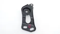Кронштейн подрамника Kia K5