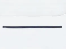 Уплотнитель двери Toyota Camry