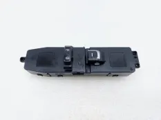 Кнопка стеклоподъемника Kia Carnival