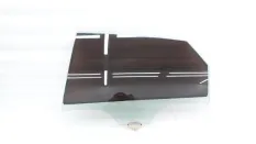 Стекло двери Kia K5