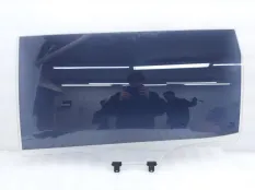 Стекло двери Kia Carnival