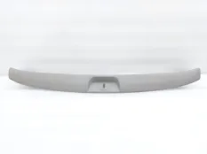Кожух замка багажника Kia Carnival