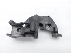 Кронштейн компрессора кондиционера Kia Carnival