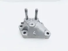 Кронштейн опоры КПП Chery Arrizo 8
