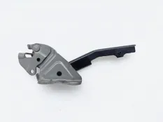 Петля капота Toyota Highlander