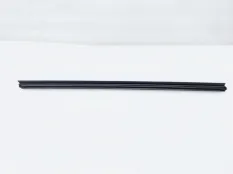 Уплотнитель стекла двери Toyota Highlander