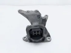 Опора двигателя Nissan Qashqai