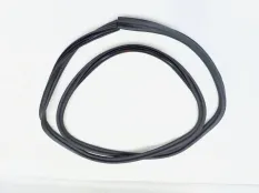 Уплотнитель багажника Nissan Qashqai