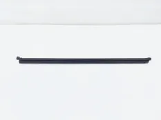 Уплотнитель стекла двери Volkswagen Tiguan