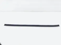 Уплотнитель двери Toyota Camry