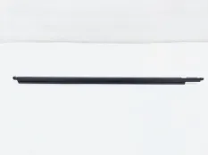 Уплотнитель стекла двери Volkswagen Tiguan