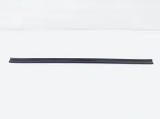 Уплотнитель двери Toyota Camry