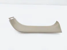 Обшивка двери багажника Toyota Land Cruiser