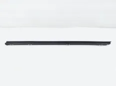 Уплотнитель стекла двери Toyota Camry