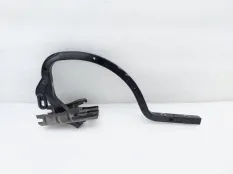 Петля крышки багажника Toyota Camry