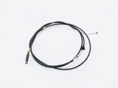 Трос замка капота Toyota Land Cruiser